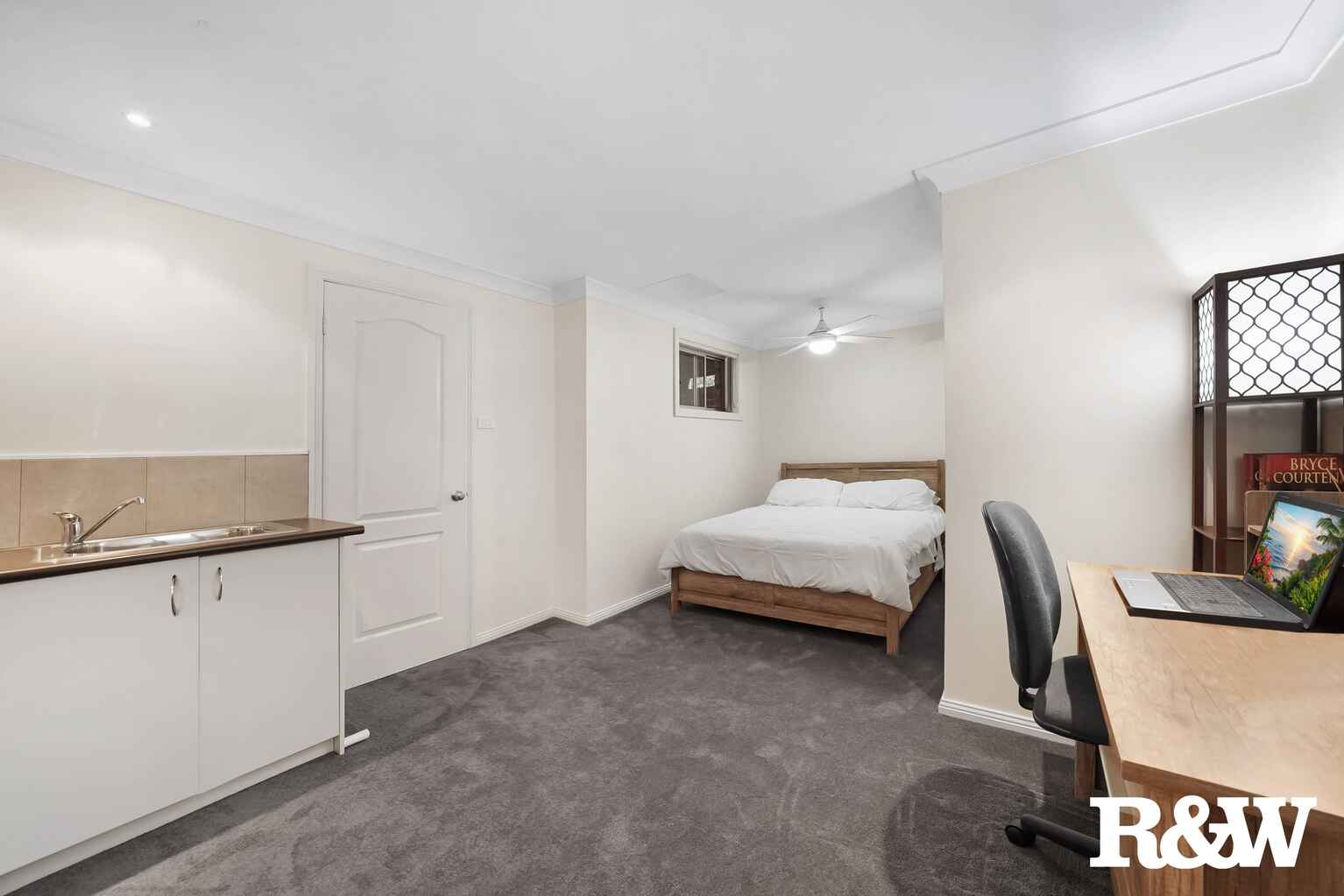 1 Laird Court Macquarie Links 1 Laird Court Macquarie Links