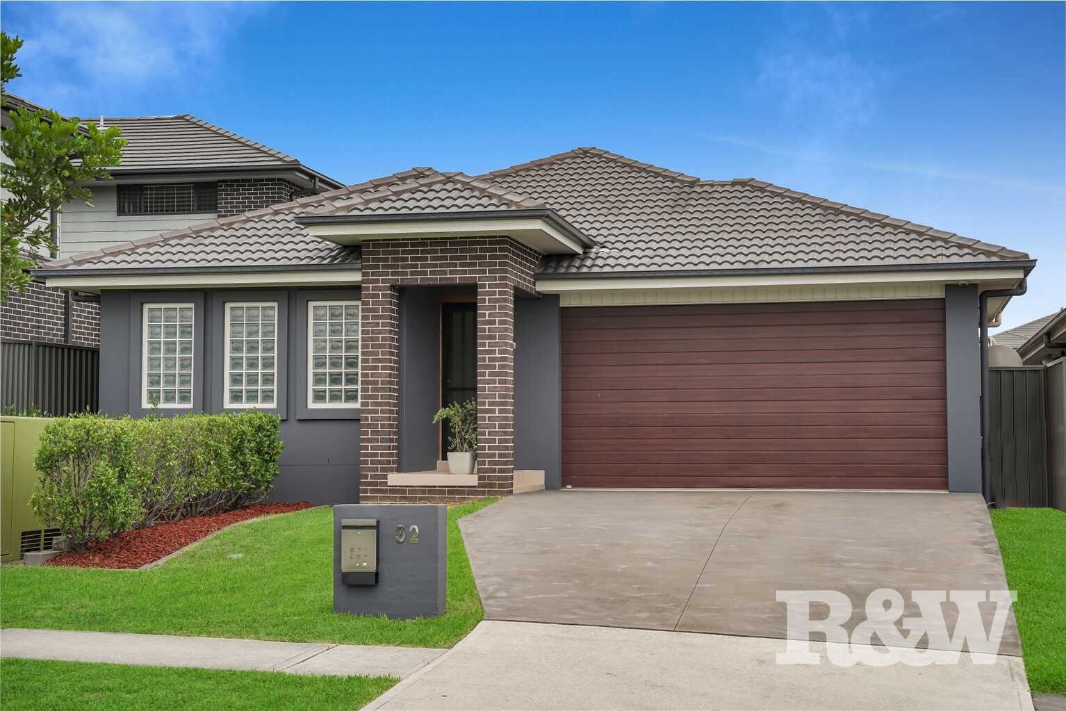 32 Victor Street Gregory Hills