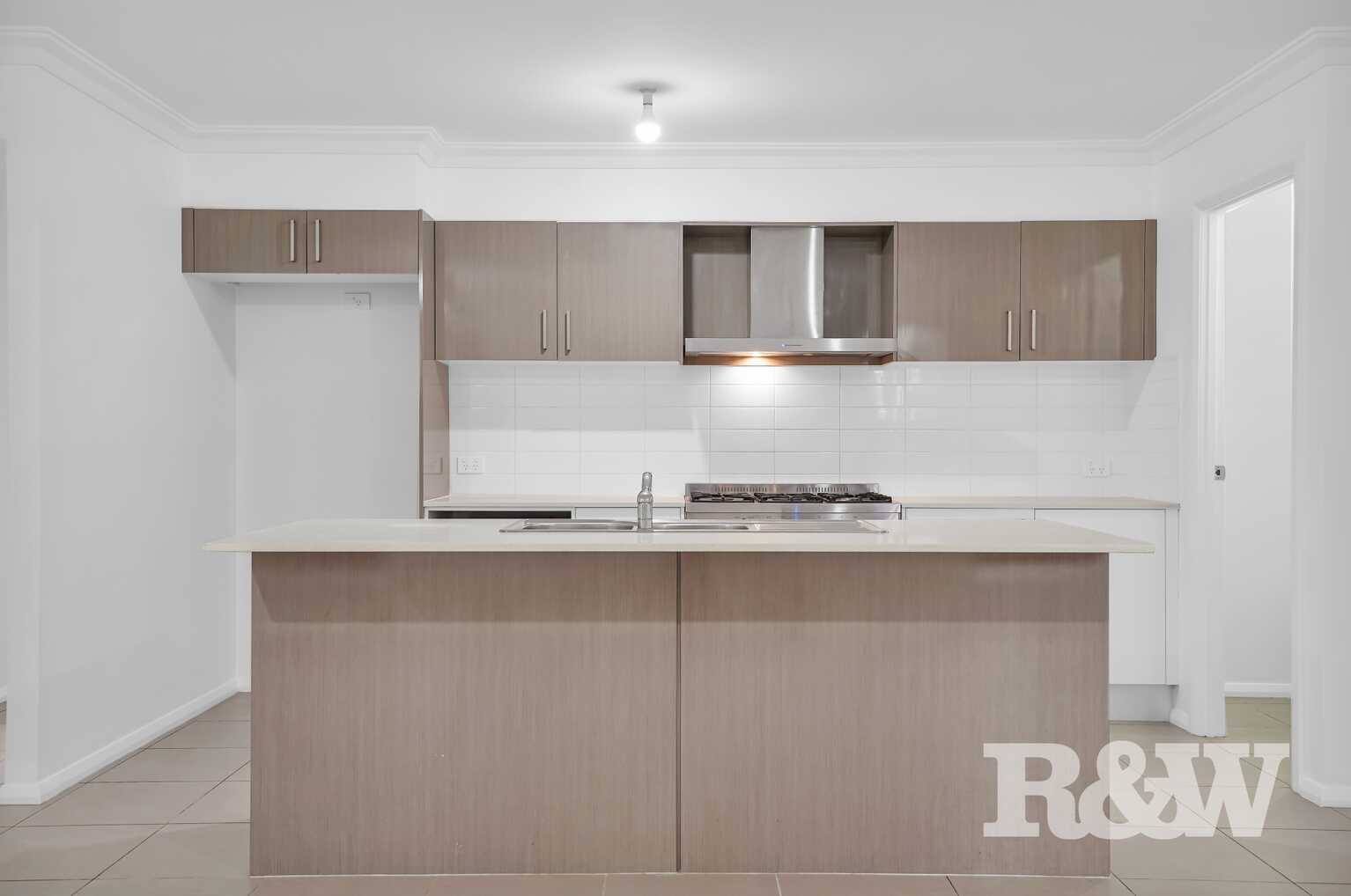 32 Victor Street Gregory Hills