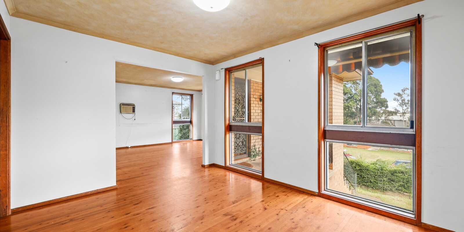52 Elouera Crescent Woodbine