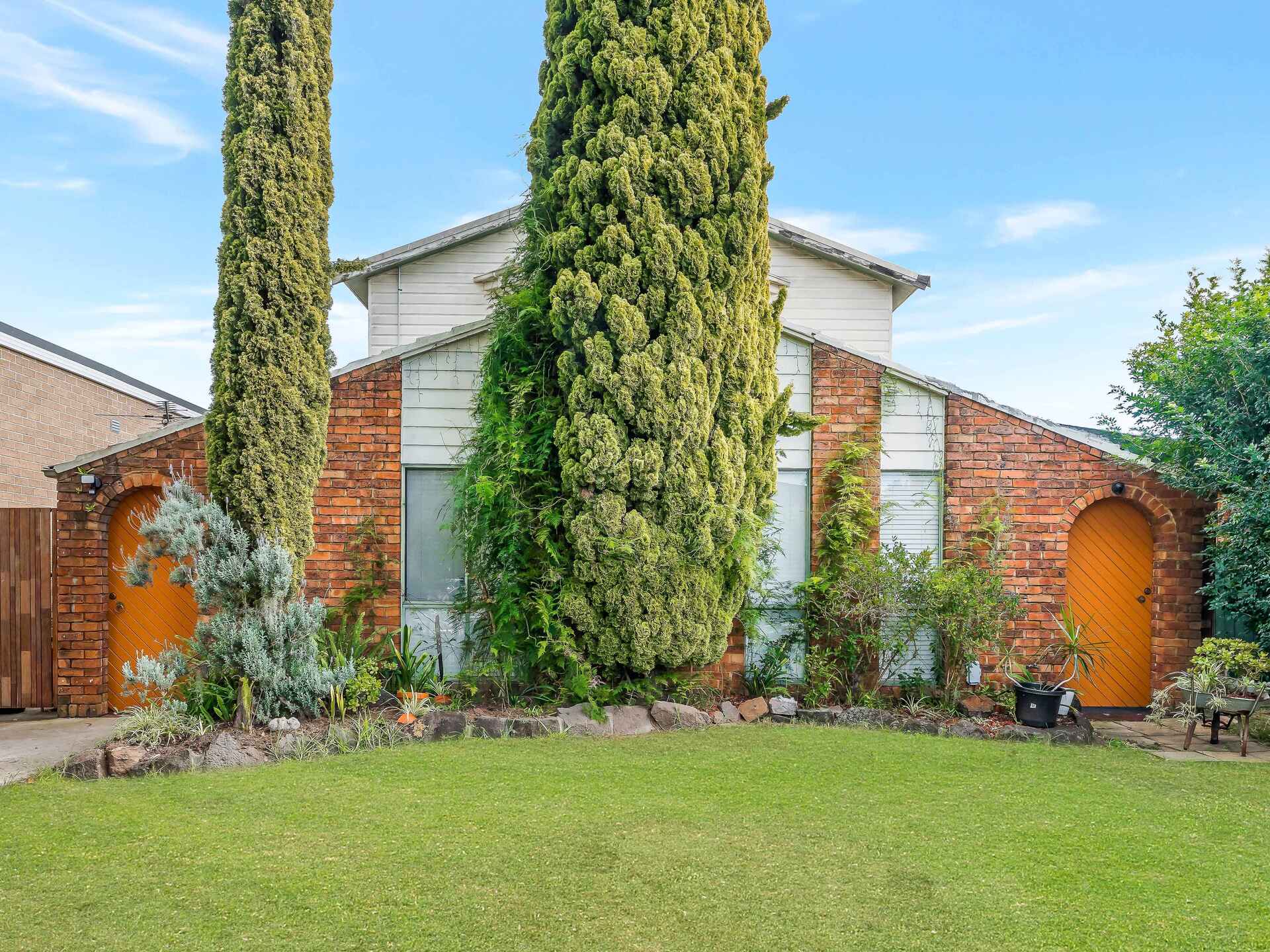 3 Leura Close Bossley Park