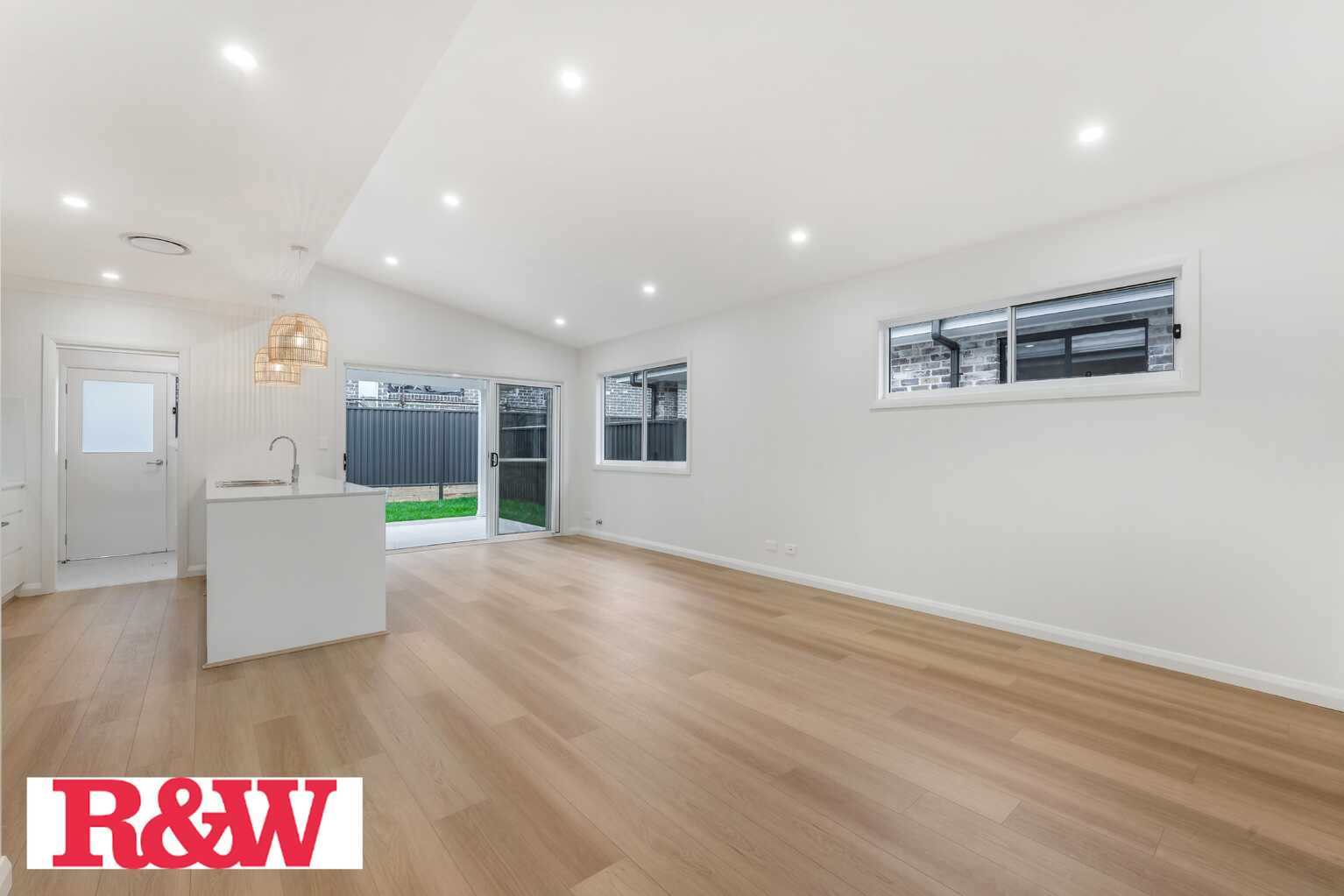 4 Burton Drive Tahmoor