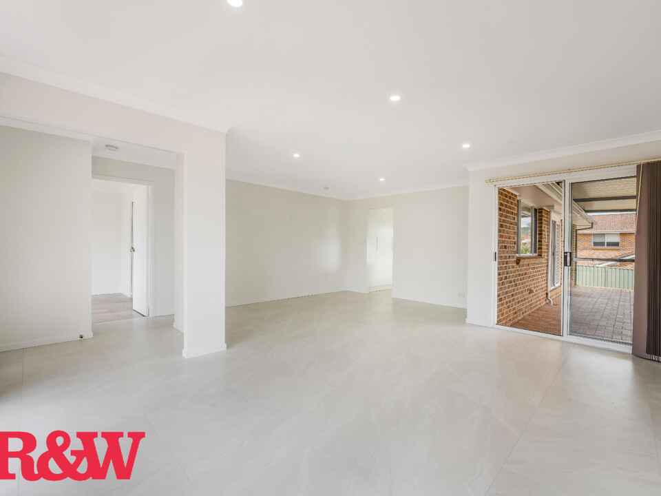 4 Torrens Place Kearns