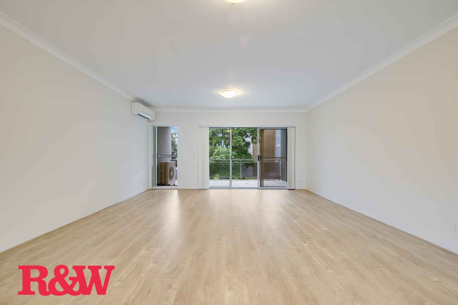 17/7-9 King Street Campbelltown 17/7-9 King Street Campbelltown