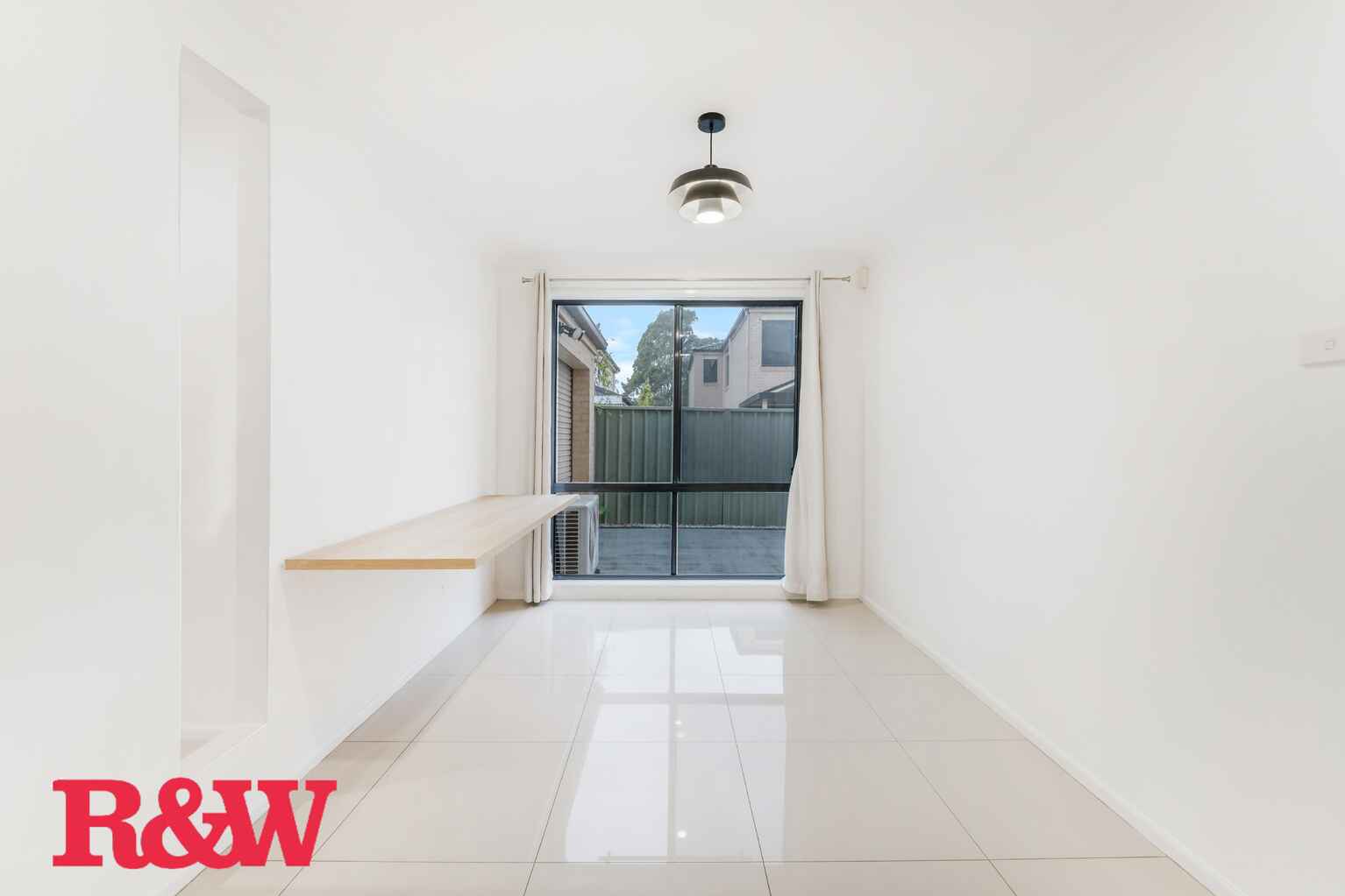 20 Royal George Drive Harrington Park 20 Royal George Drive Harrington Park