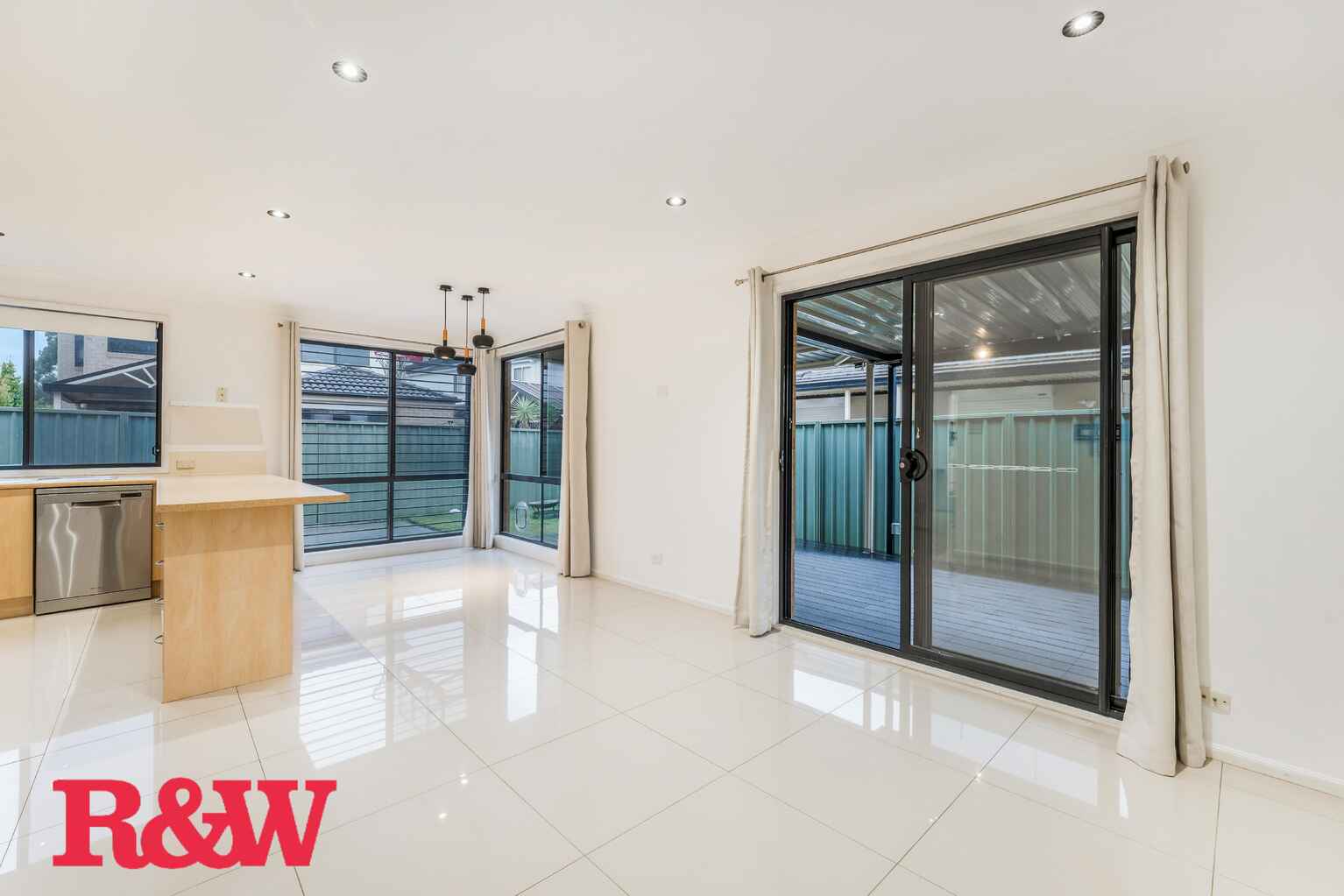 20 Royal George Drive Harrington Park 20 Royal George Drive Harrington Park