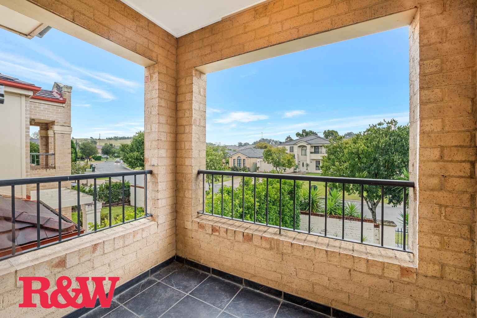 20 Royal George Drive Harrington Park 20 Royal George Drive Harrington Park