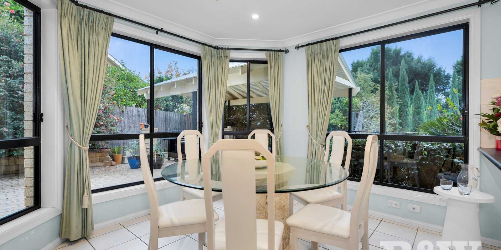 5 Lord Castlereagh Circuit Macquarie Links