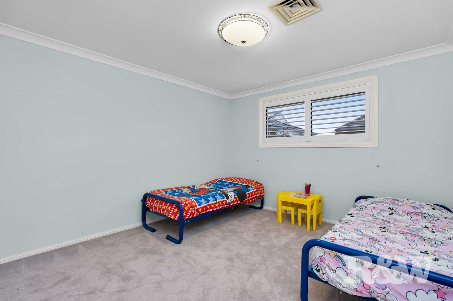 5 Lord Castlereagh Circuit Macquarie Links