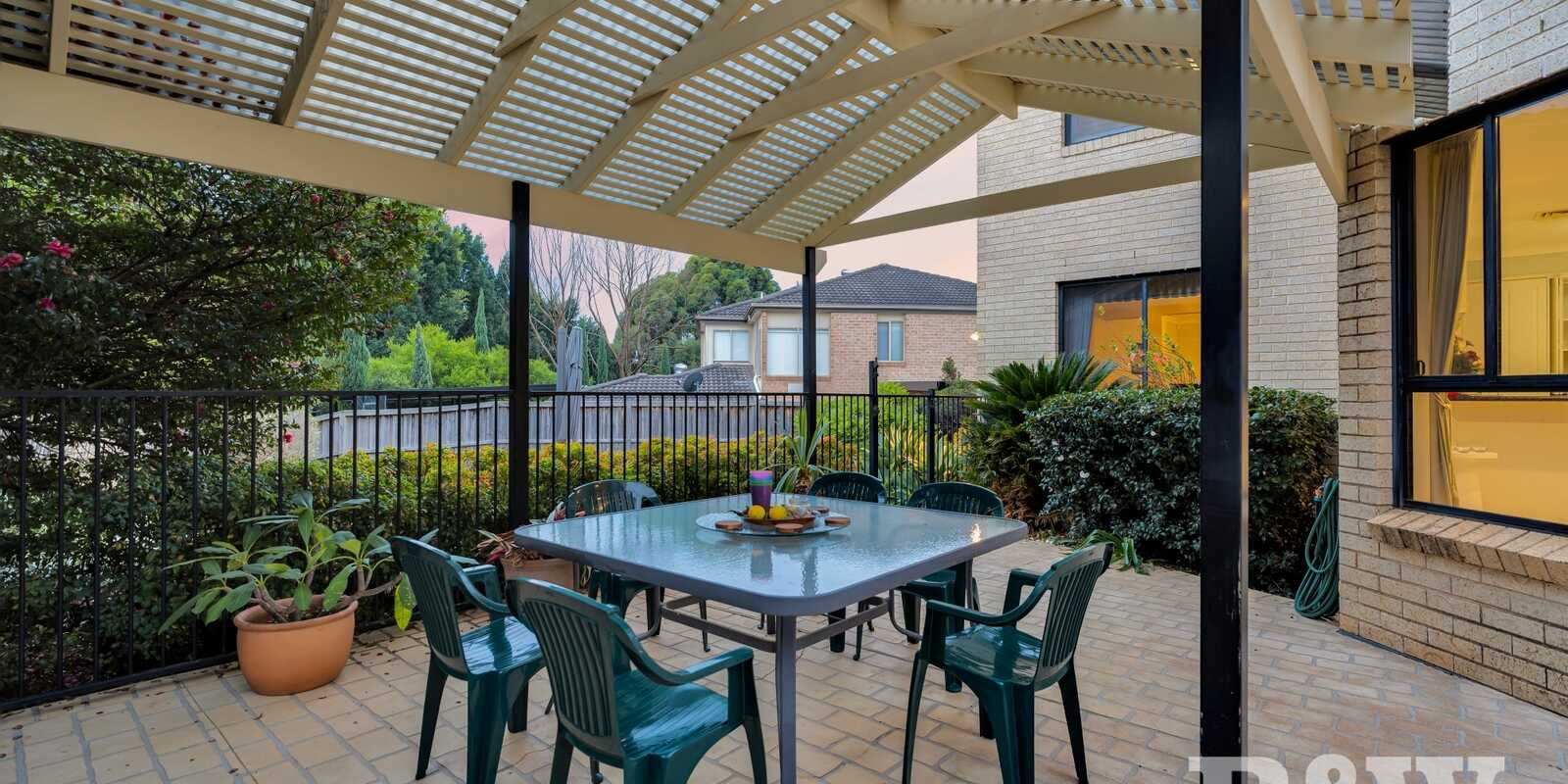 5 Lord Castlereagh Circuit Macquarie Links
