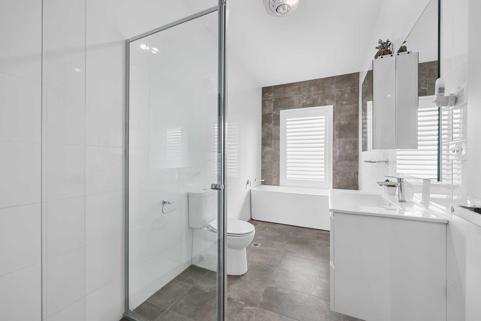 2 Austinmer St Tullimbar