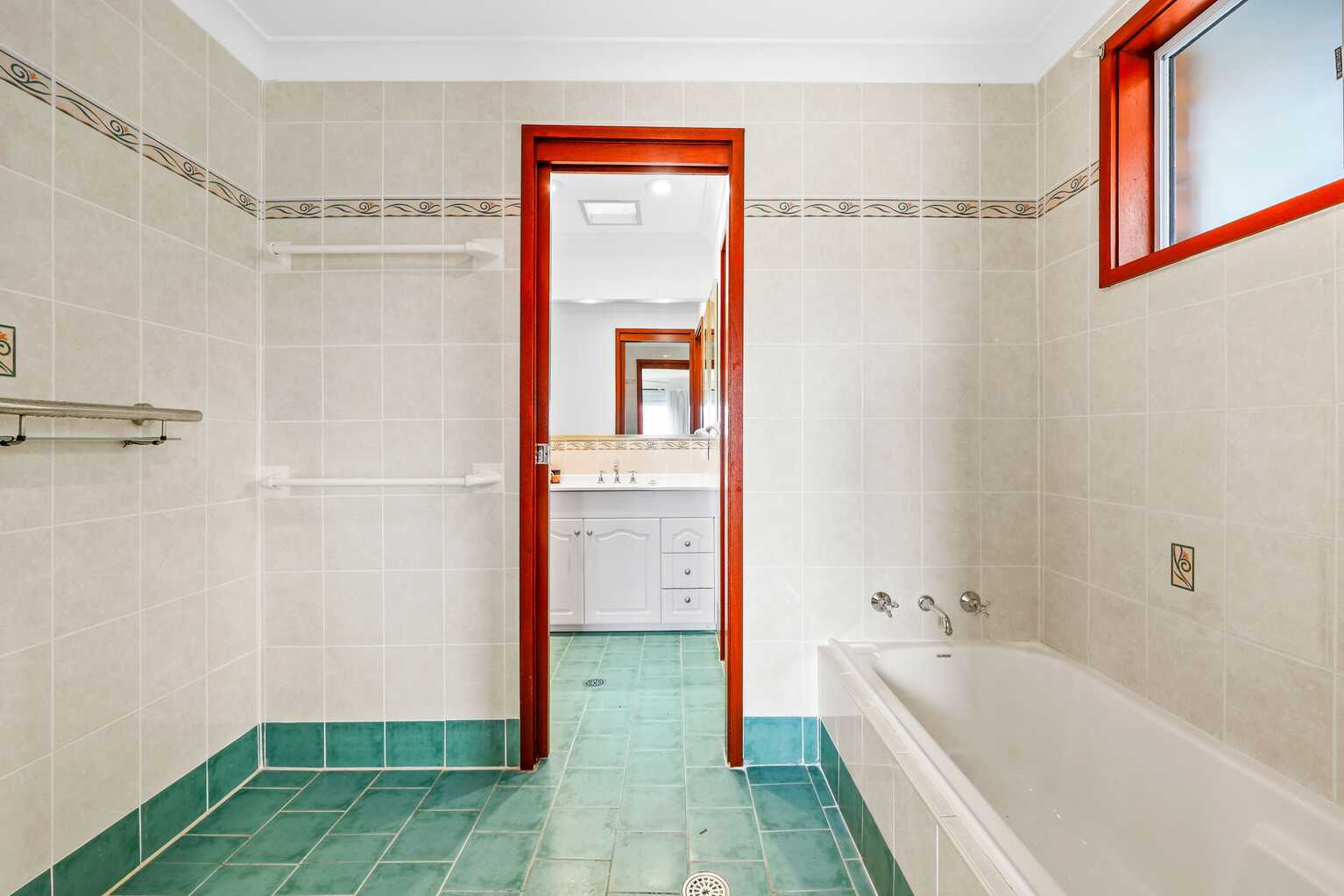 39 Debenham Avenue Leumeah
