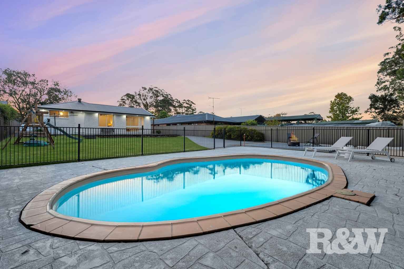 15 St James Place Appin 15 St James Place Appin