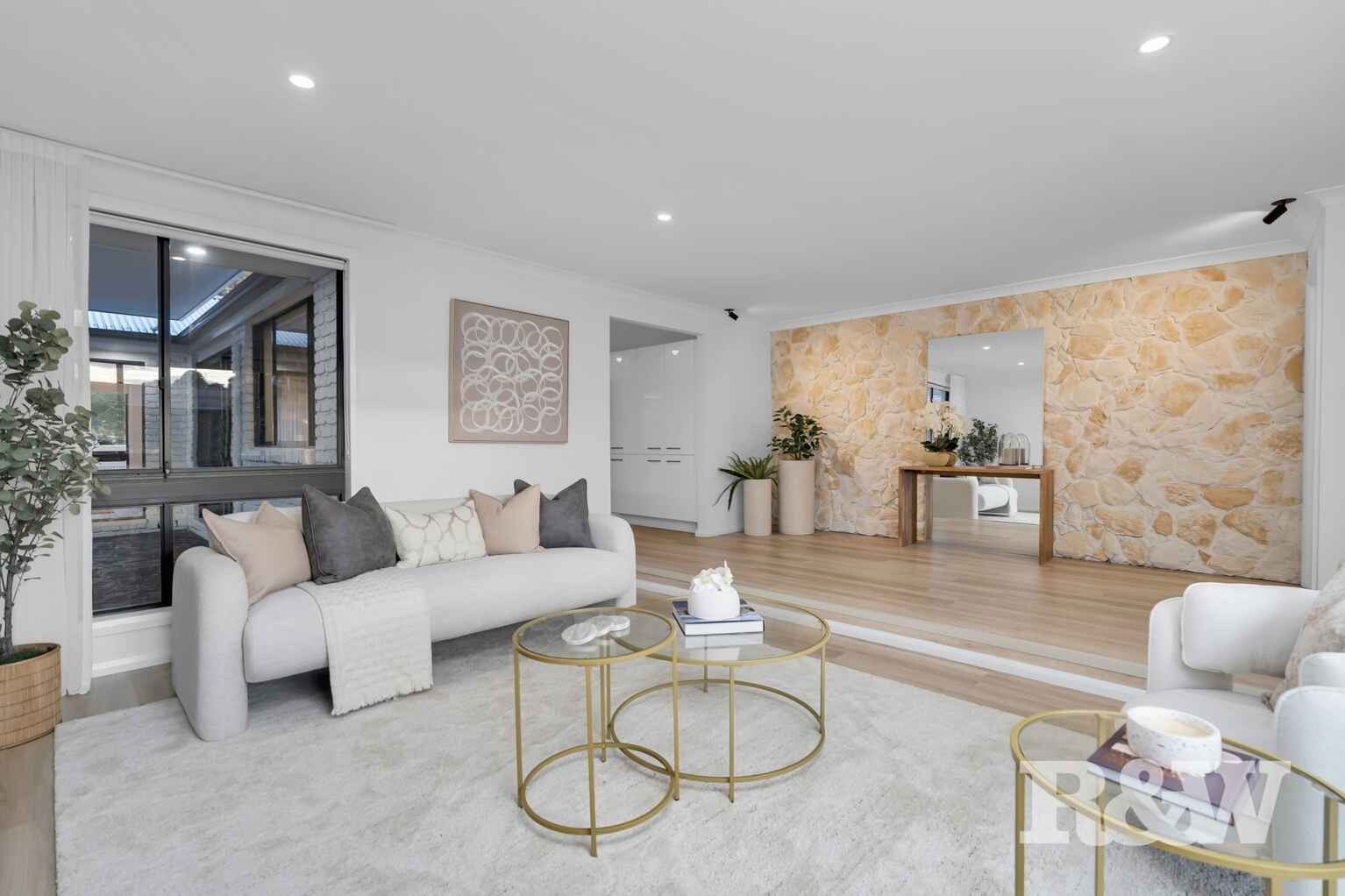 15 St James Place Appin 15 St James Place Appin