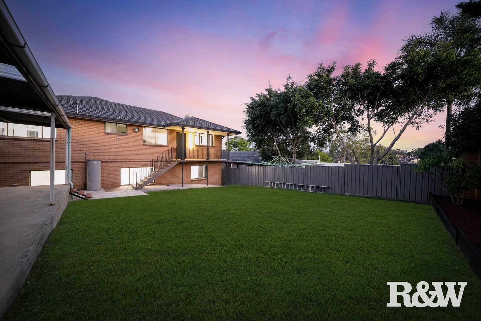 25 Pine Avenue Bradbury