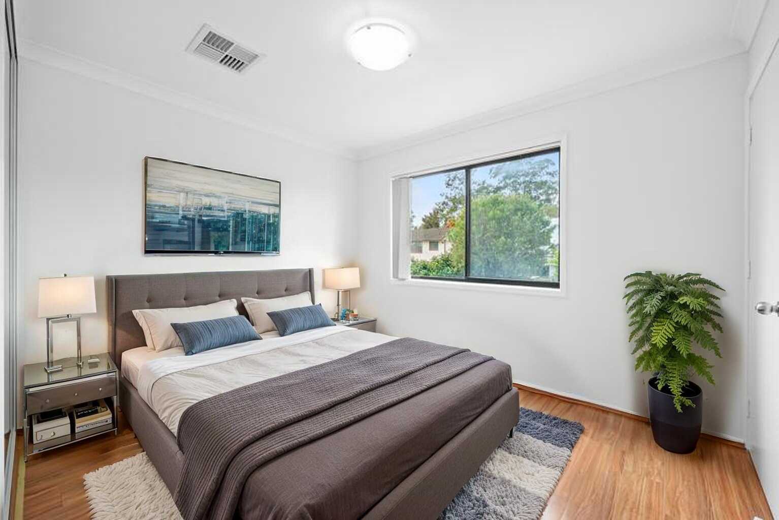 10a Erica Lane Minto 10a Erica Lane Minto