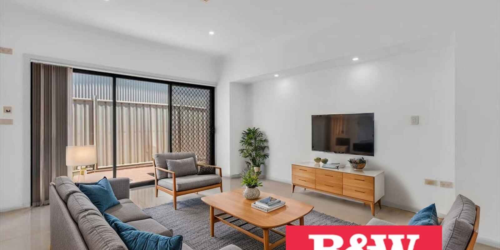 12 Englorie Park Drive Glen Alpine 12 Englorie Park Drive Glen Alpine