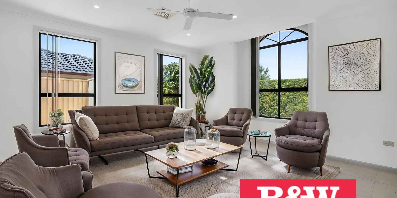 12 Englorie Park Drive Glen Alpine 12 Englorie Park Drive Glen Alpine