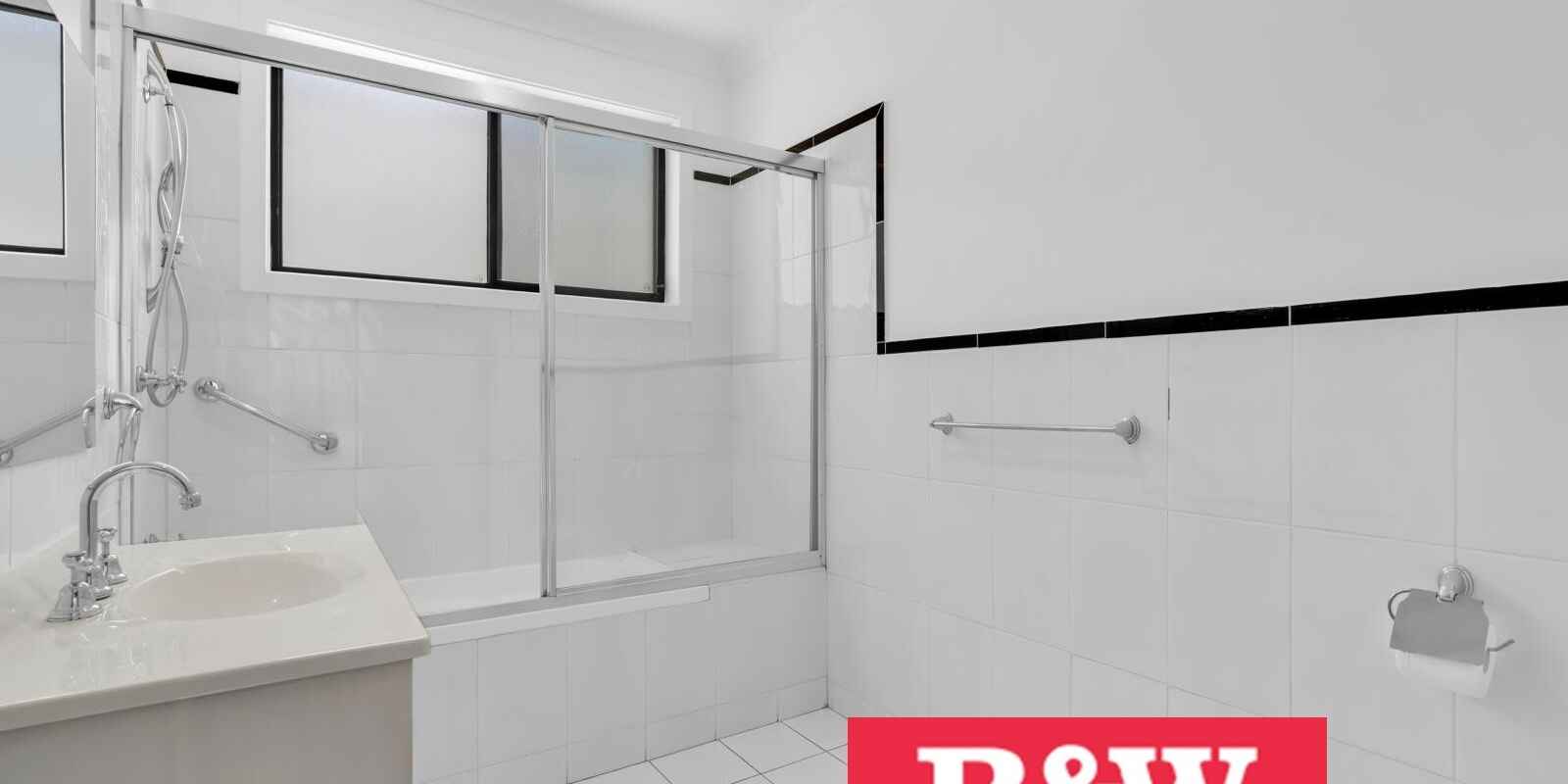 12 Englorie Park Drive Glen Alpine 12 Englorie Park Drive Glen Alpine