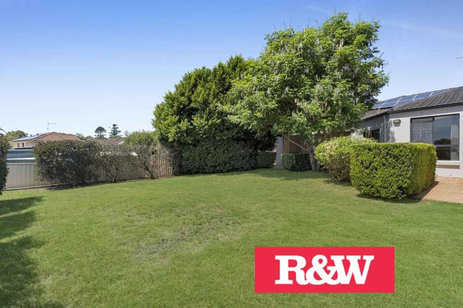 12 Englorie Park Drive Glen Alpine 12 Englorie Park Drive Glen Alpine