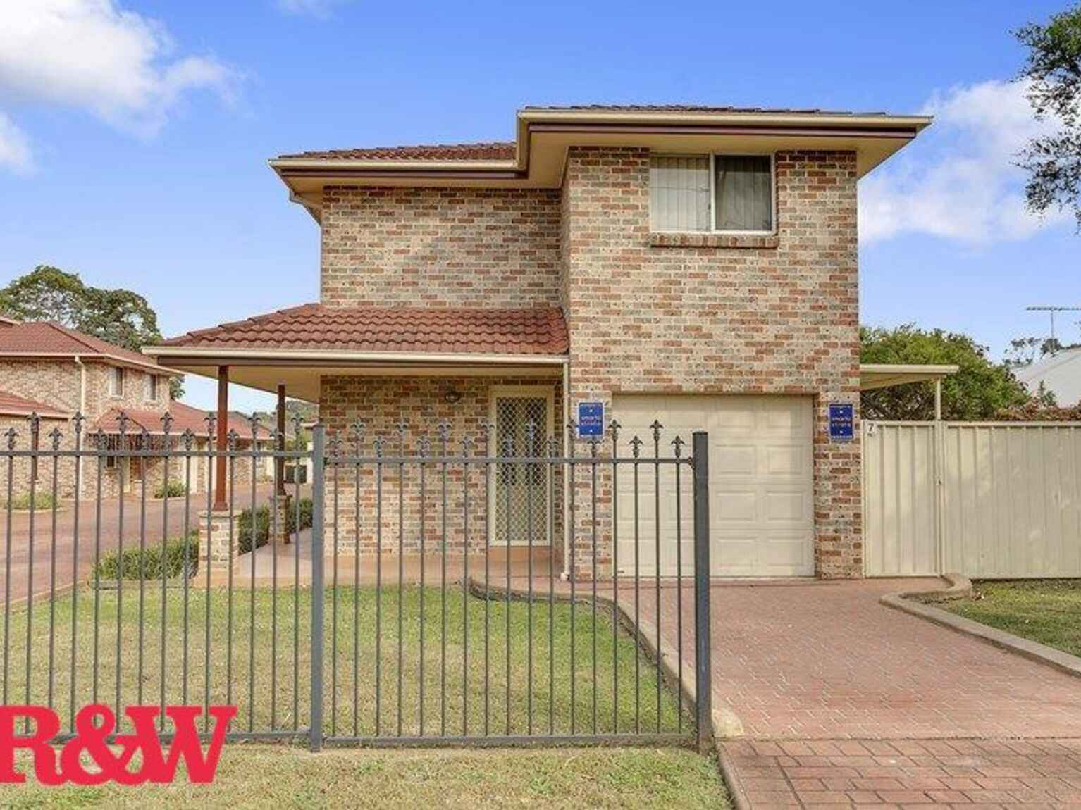 7/93 Cumberland Road Ingleburn