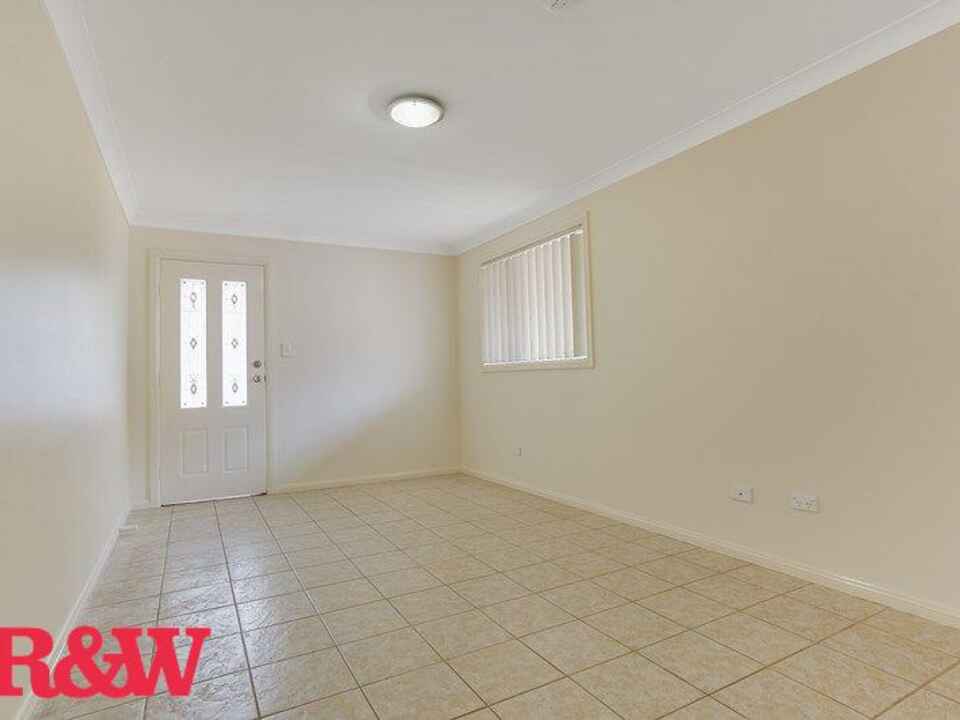 7/93 Cumberland Road Ingleburn