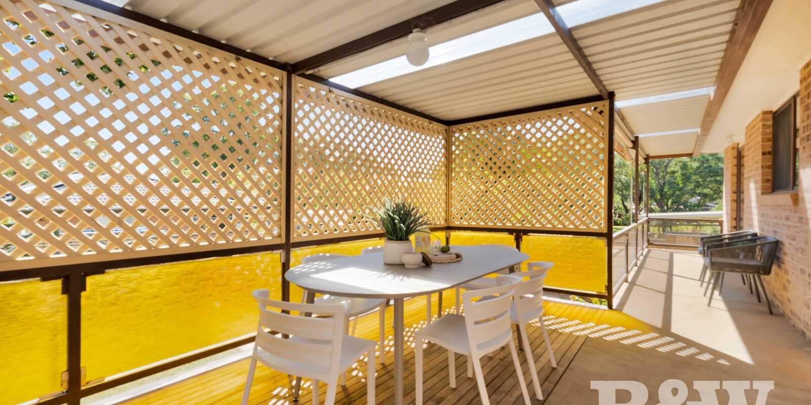 8 Kippara Place Bradbury 8 Kippara Place Bradbury