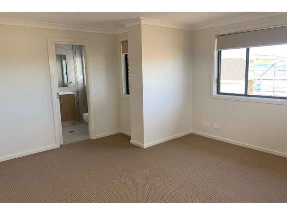 15 Fairbrother Avenue Denham Court