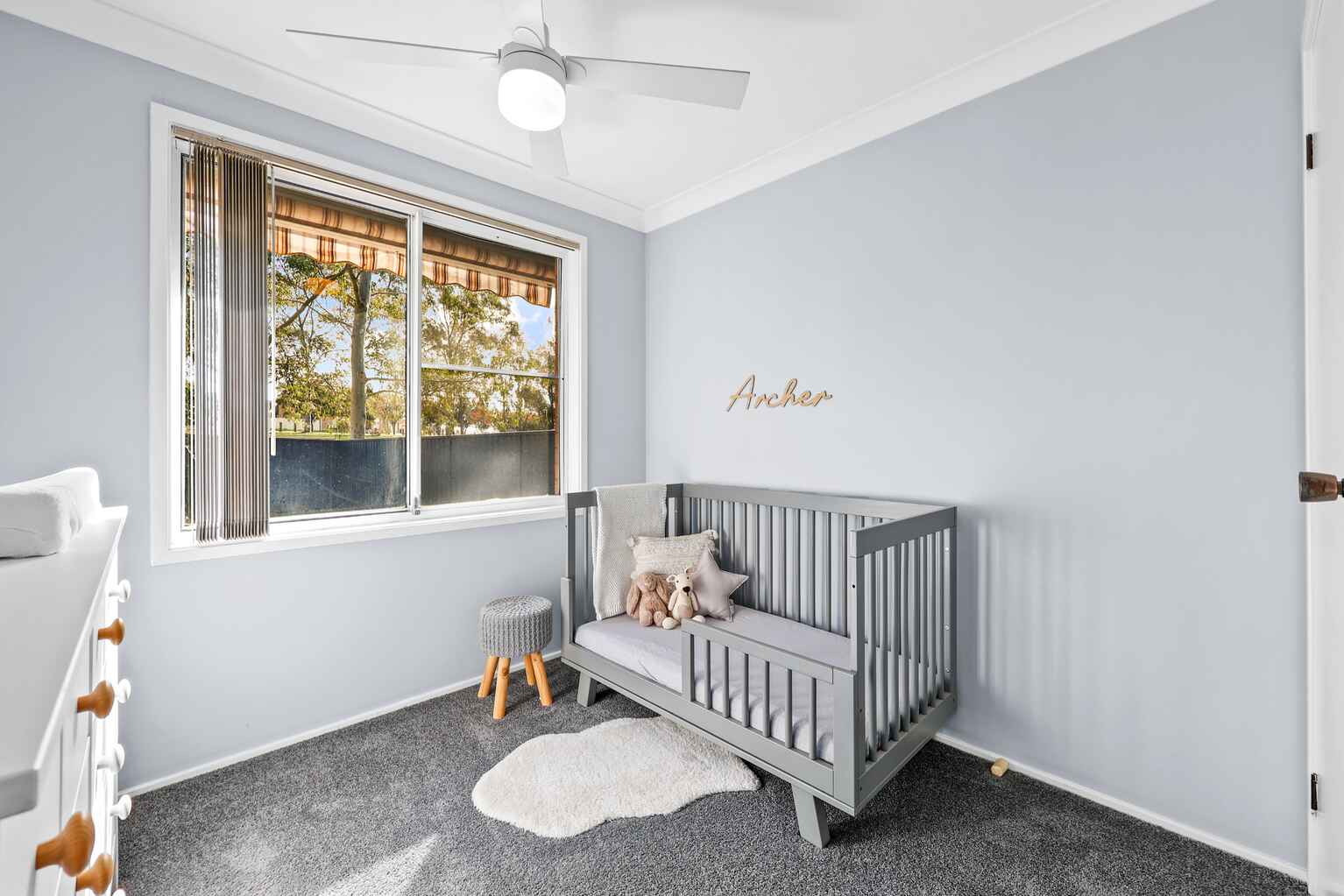 9 STAGG PLACE Ambarvale 9 STAGG PLACE Ambarvale