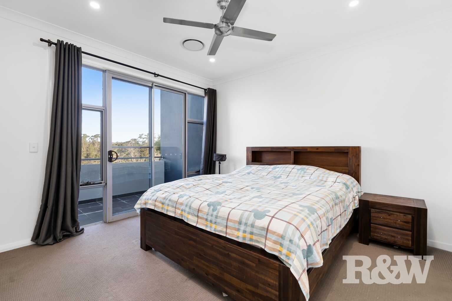 93A MILKY WAY Campbelltown