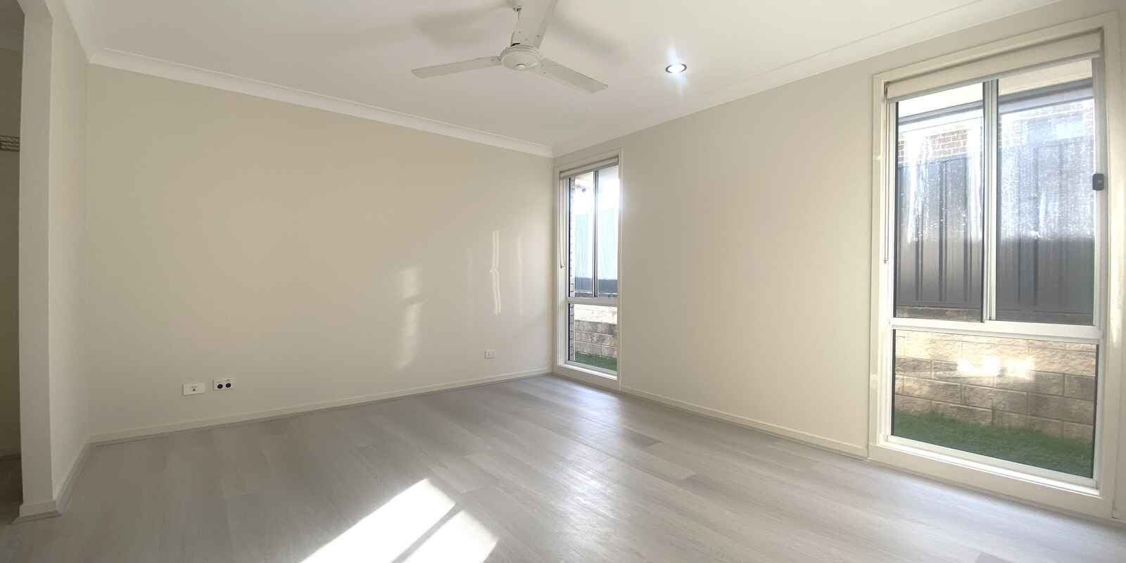 21 Blue View Terrace Glenmore Park 21 Blue View Terrace Glenmore Park