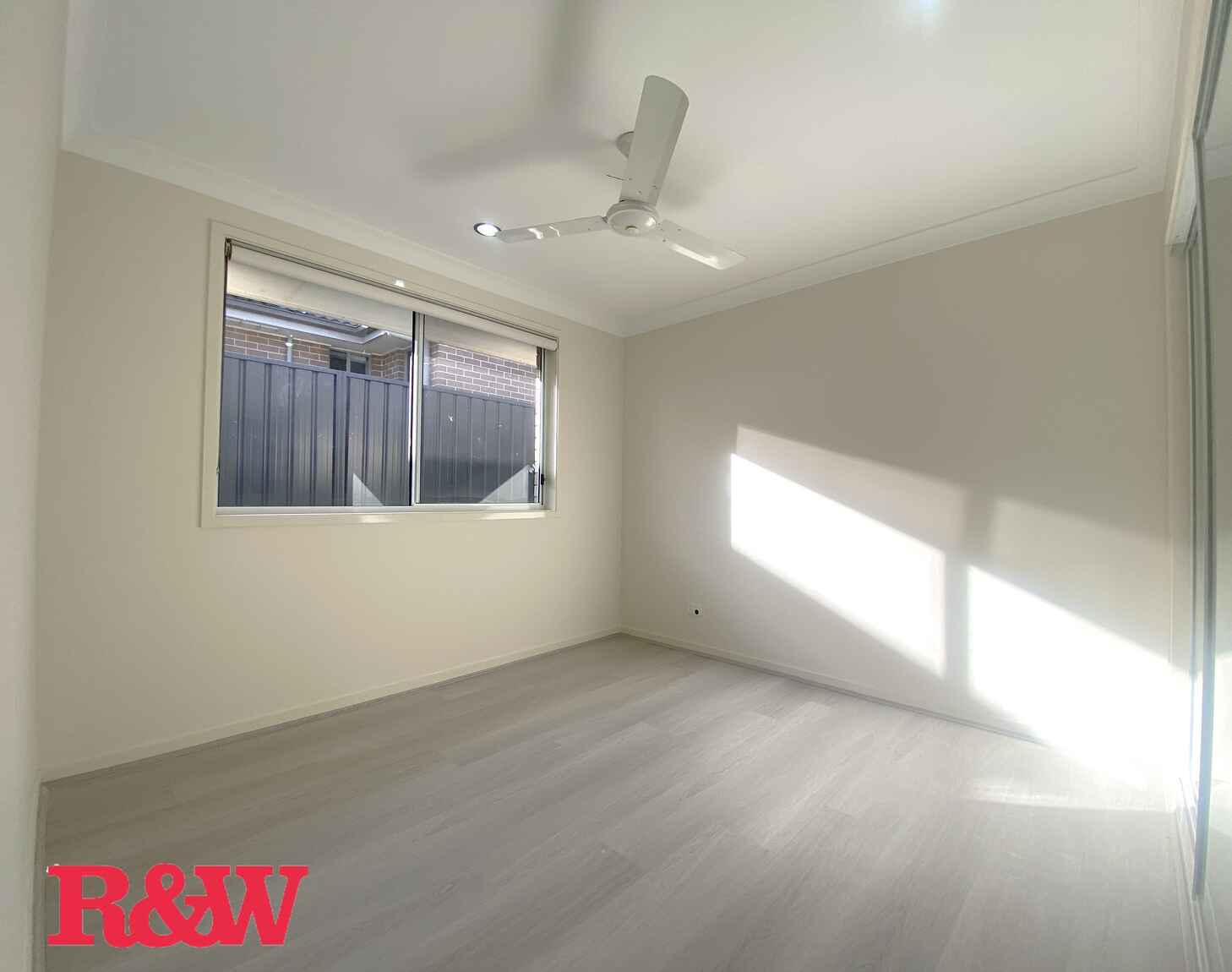 21 Blue View Terrace Glenmore Park 21 Blue View Terrace Glenmore Park