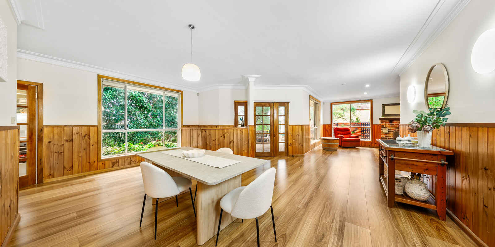 137 LONGHURST ROAD Minto 137 LONGHURST ROAD Minto