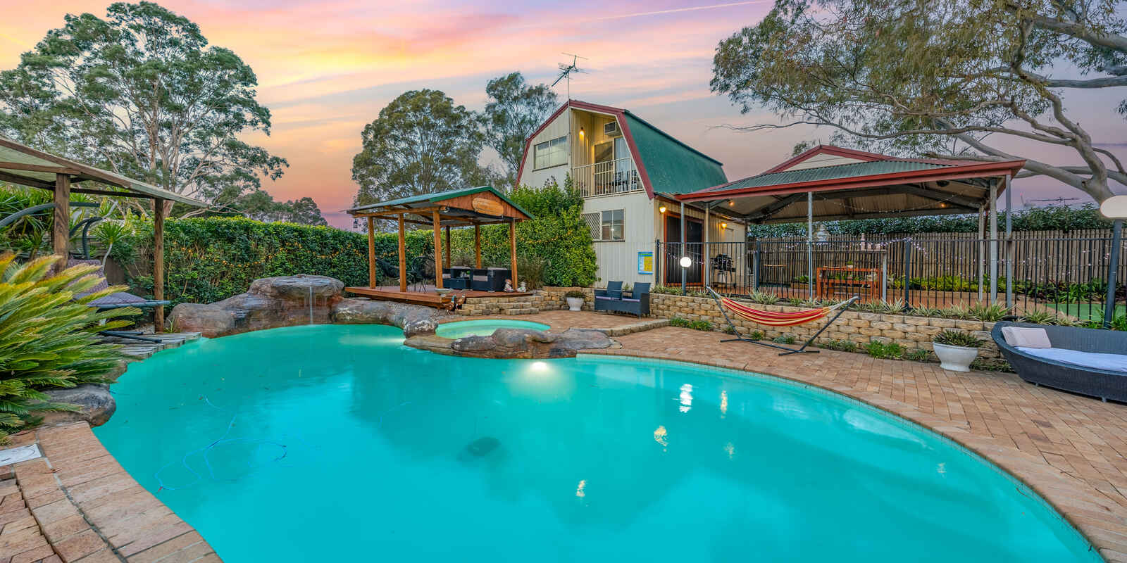 137 LONGHURST ROAD Minto 137 LONGHURST ROAD Minto