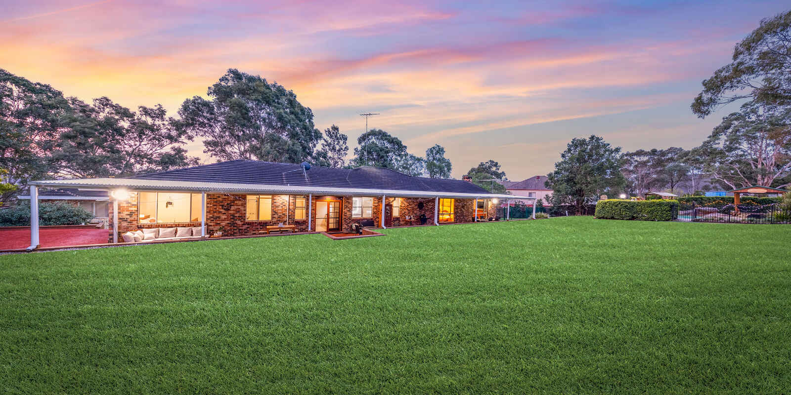 137 LONGHURST ROAD Minto 137 LONGHURST ROAD Minto