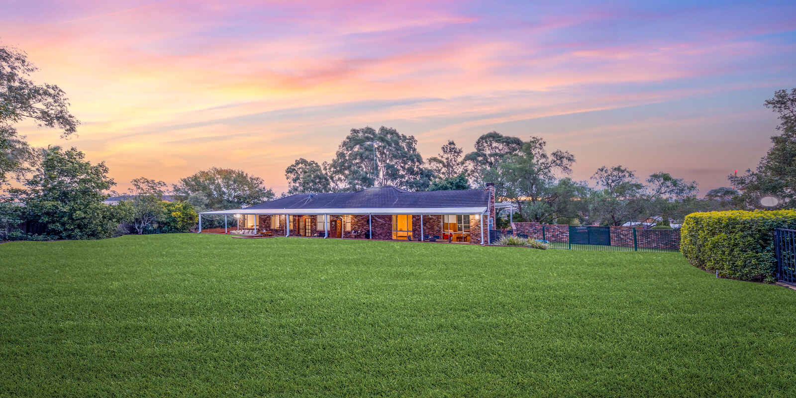 137 LONGHURST ROAD Minto 137 LONGHURST ROAD Minto