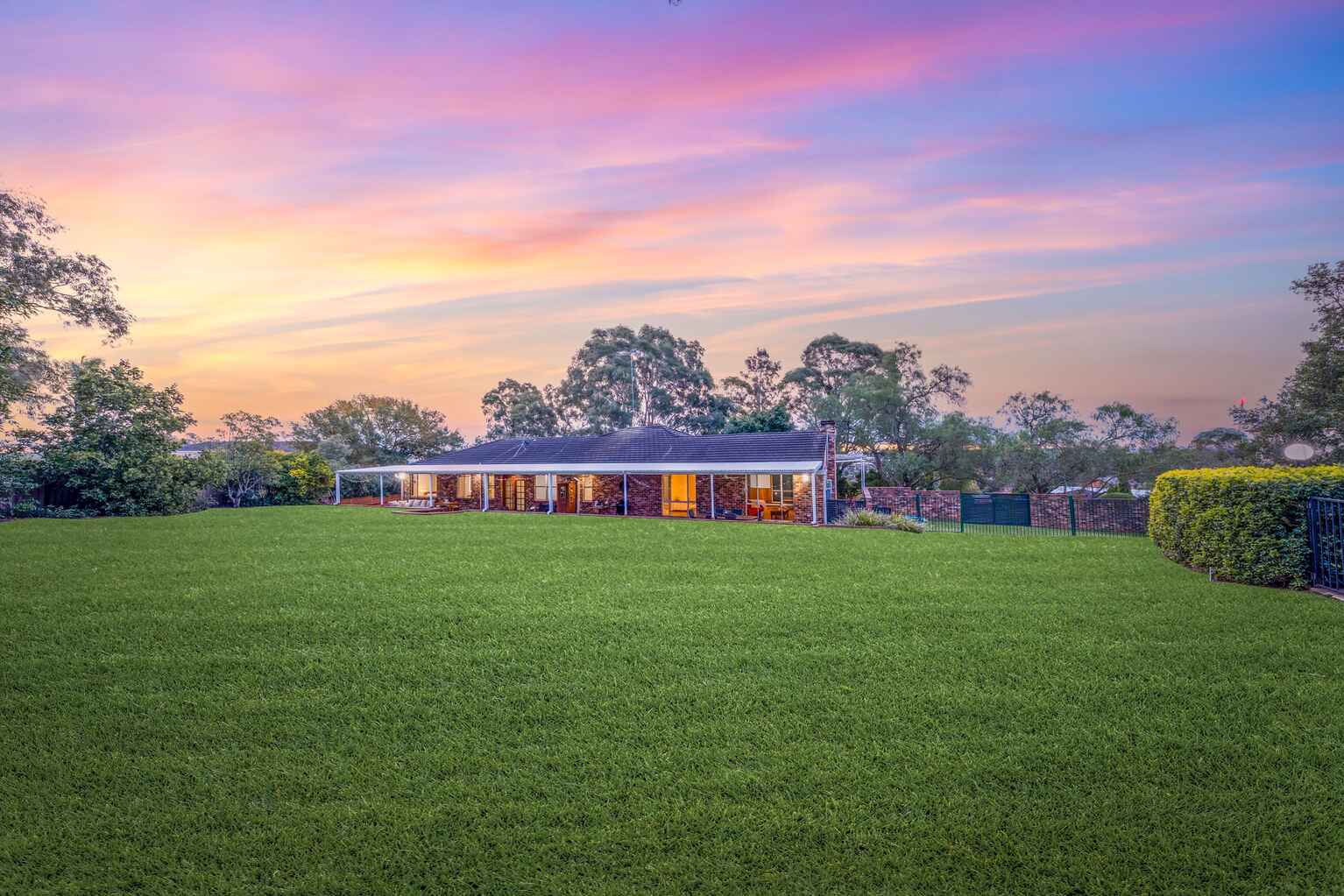 137 LONGHURST ROAD Minto 137 LONGHURST ROAD Minto