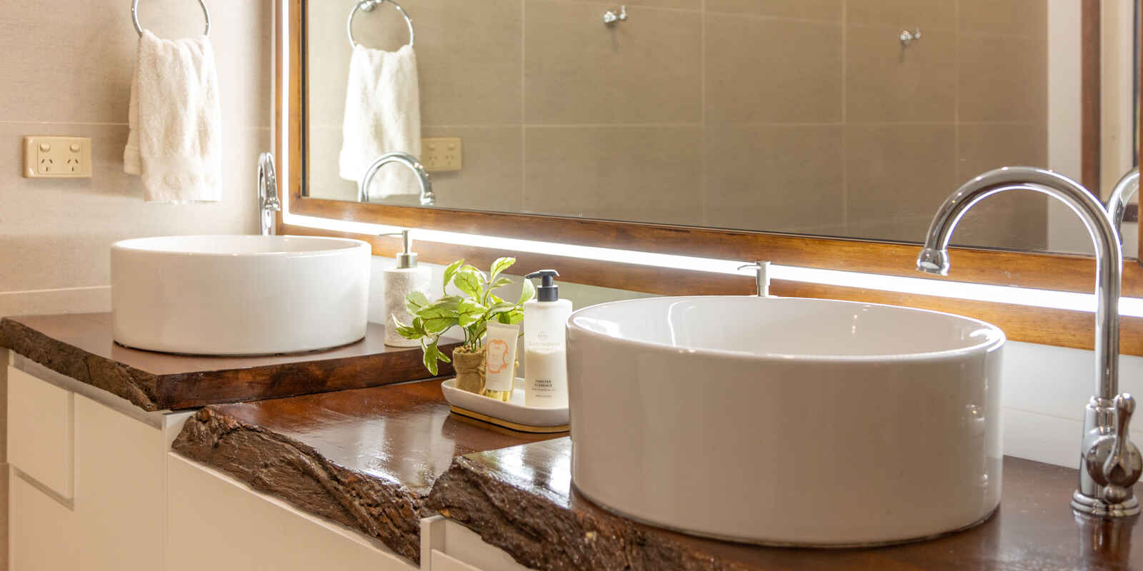 137 LONGHURST ROAD Minto 137 LONGHURST ROAD Minto