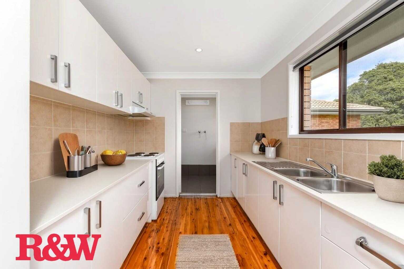 39 Randall Avenue Minto