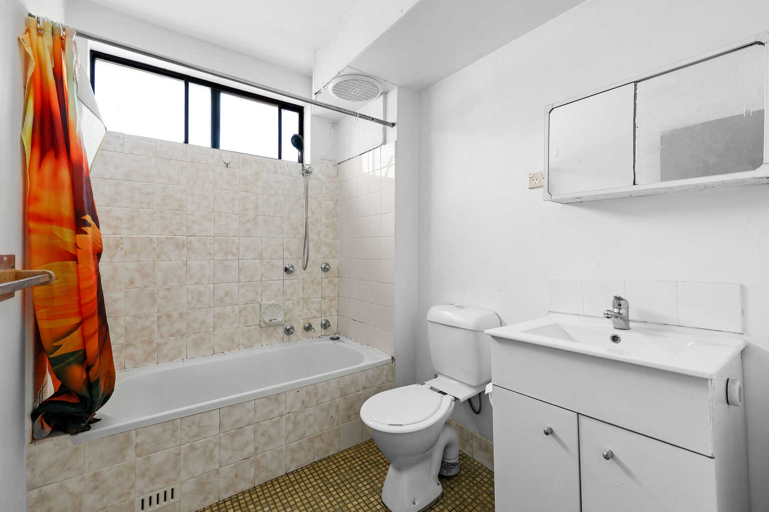 20/34 Remembrance Avenue Warwick Farm