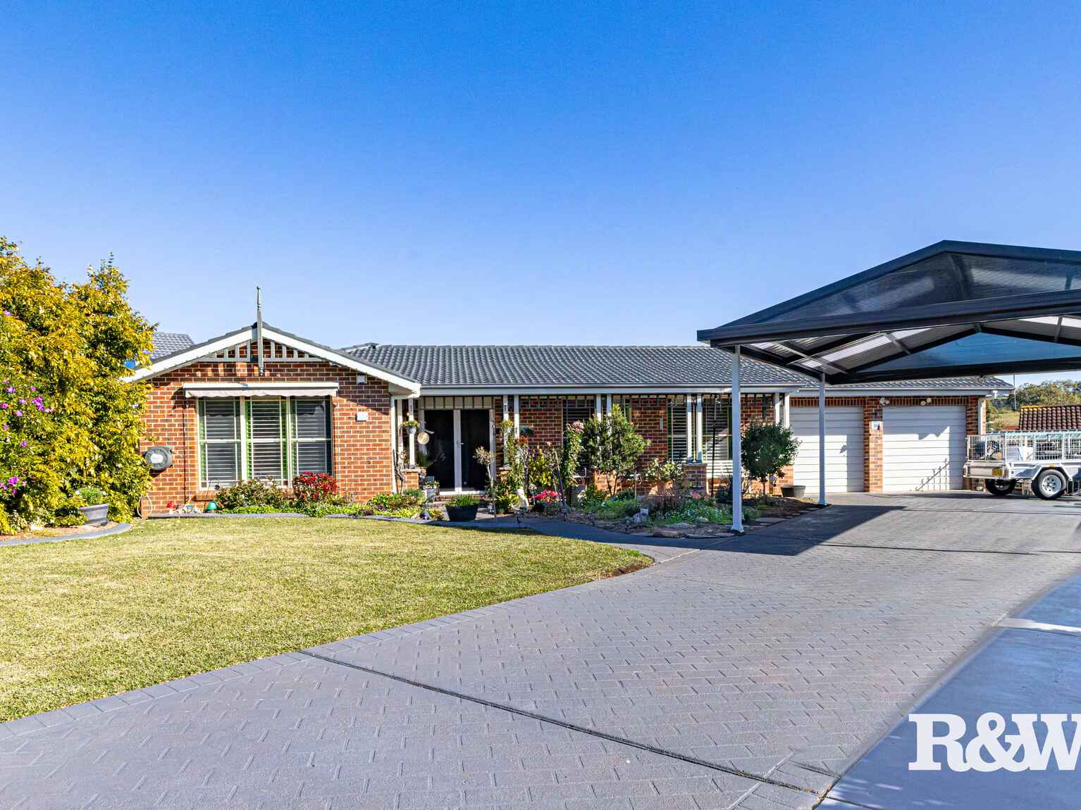 4 Yarra Close Kearns
