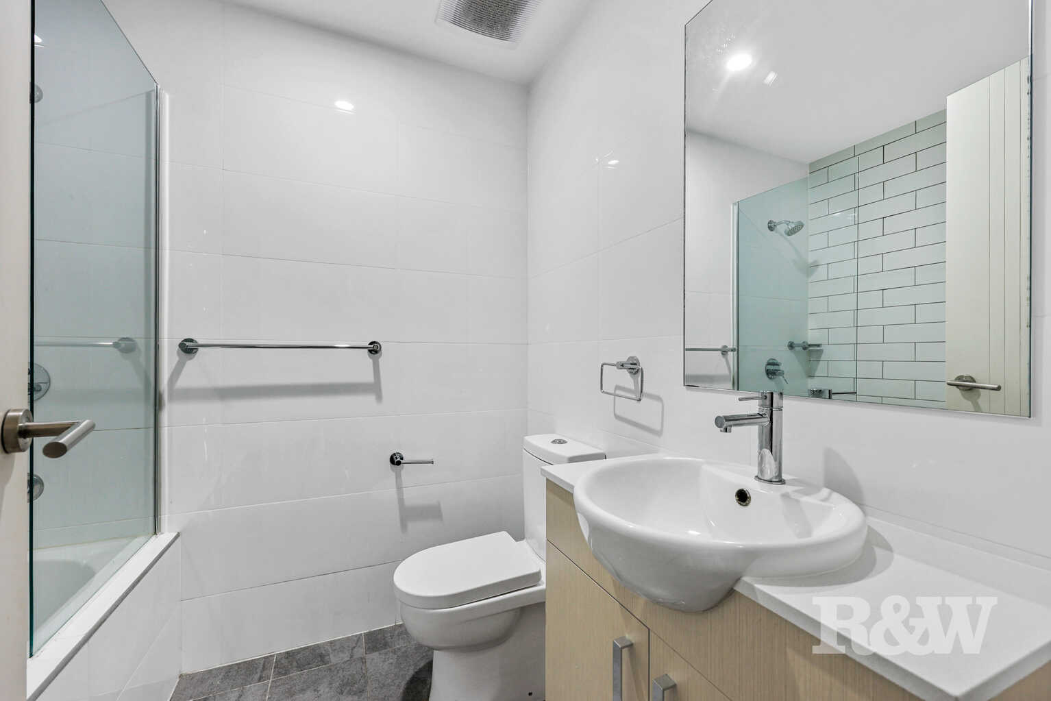 21/47 STOWE AVENUE Campbelltown
