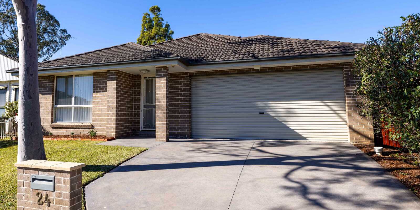 24 MATTHEWS SQUARE Ingleburn 24 MATTHEWS SQUARE Ingleburn