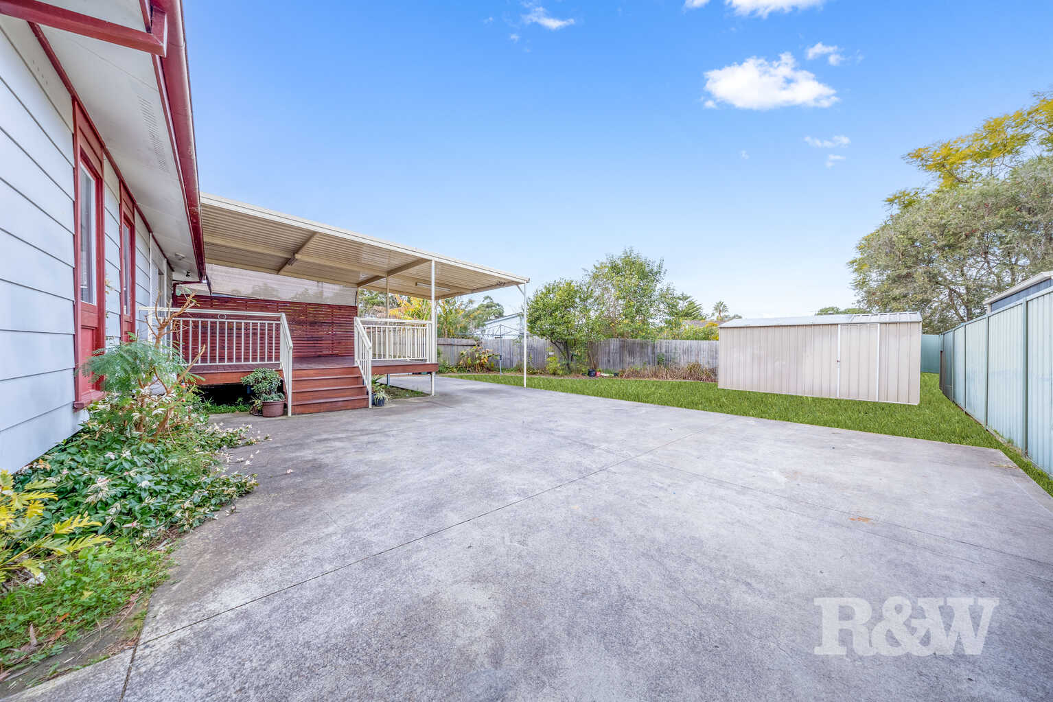 3 HAKEA PLACE Macquarie Fields