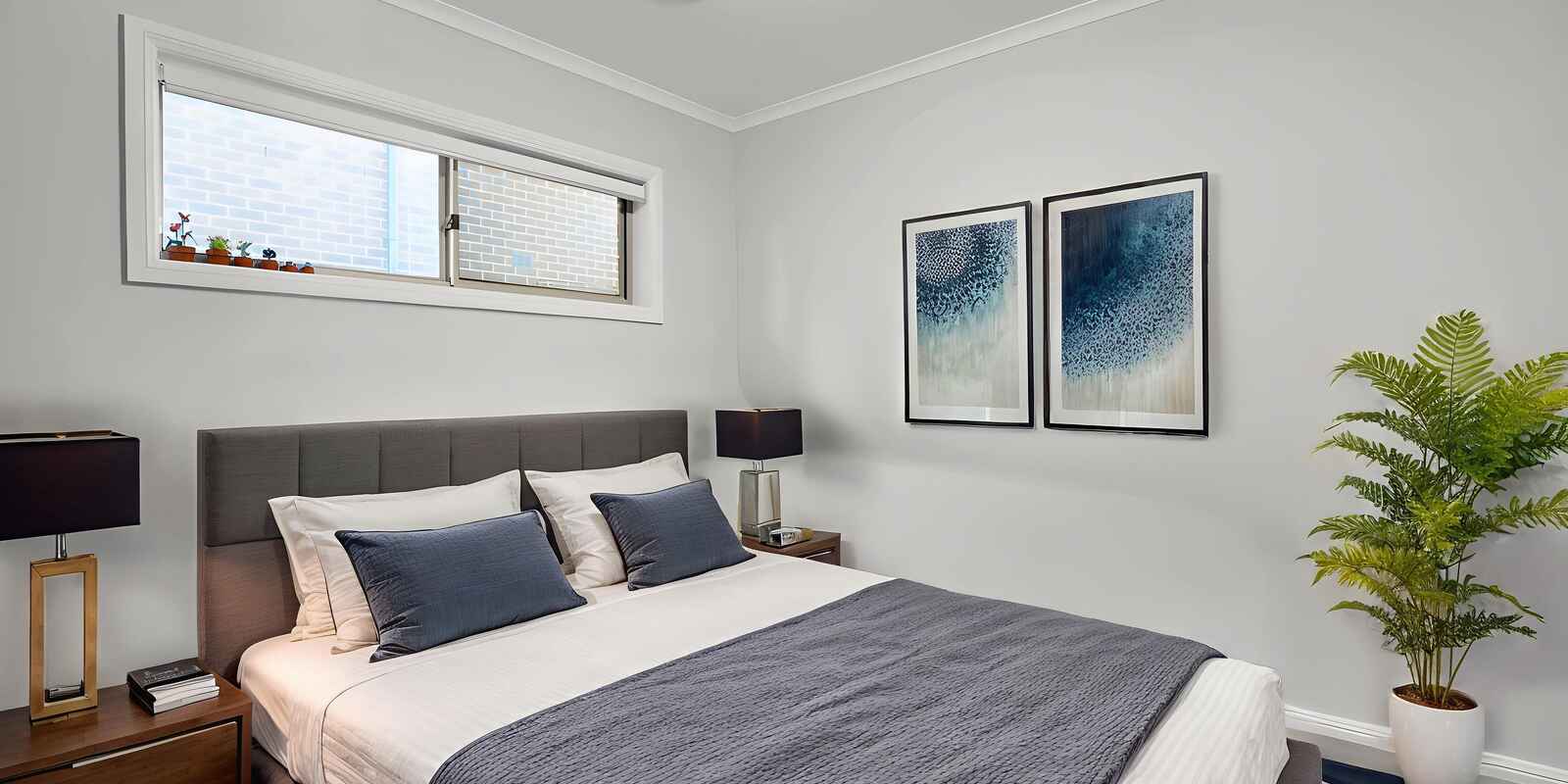25 GLORY LOOP Catherine Field