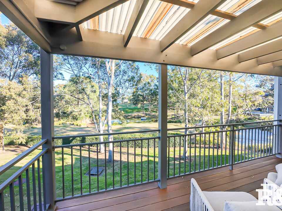 13 JANE JARVIS WAY Macquarie Links