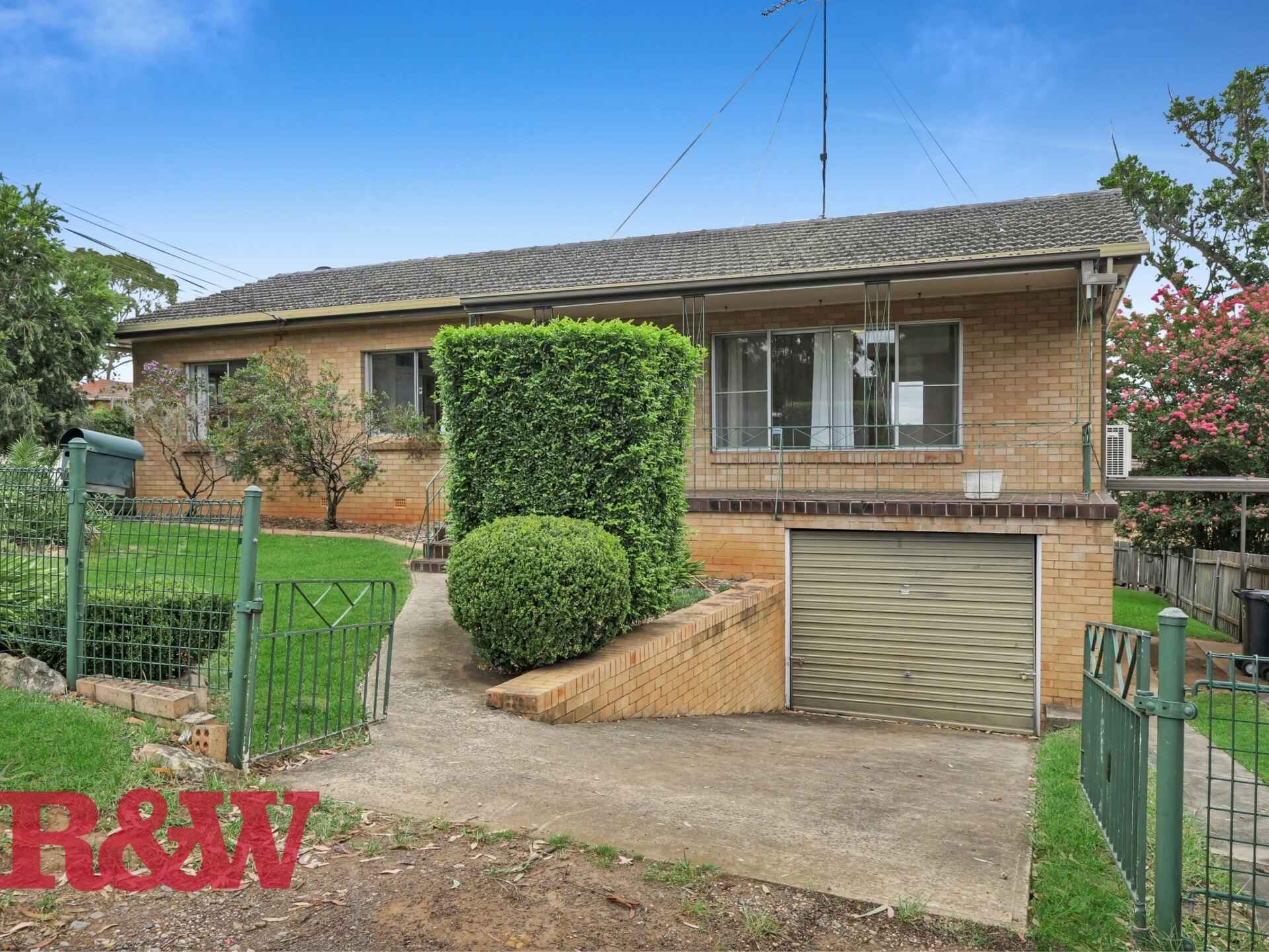 25 Condamine Street Campbelltown