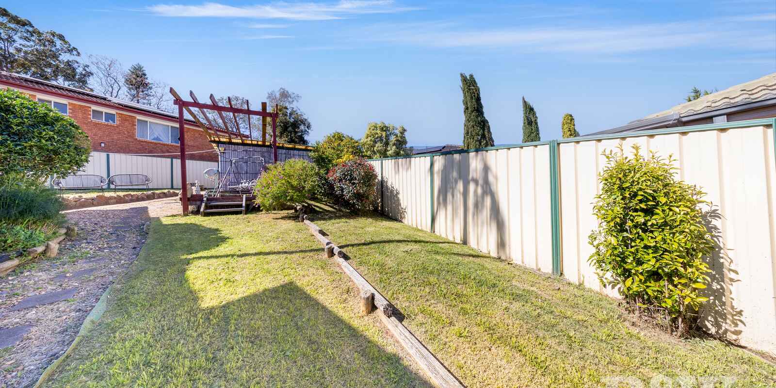 4 Trent Place Ambarvale 4 Trent Place Ambarvale