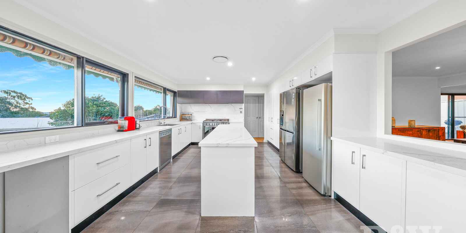 12 OMARU CRESCENT Bradbury