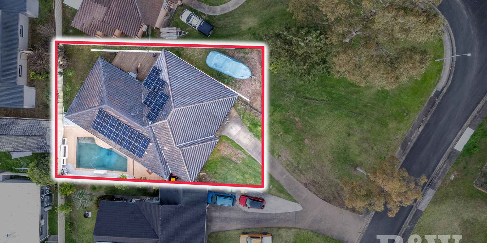 12 OMARU CRESCENT Bradbury